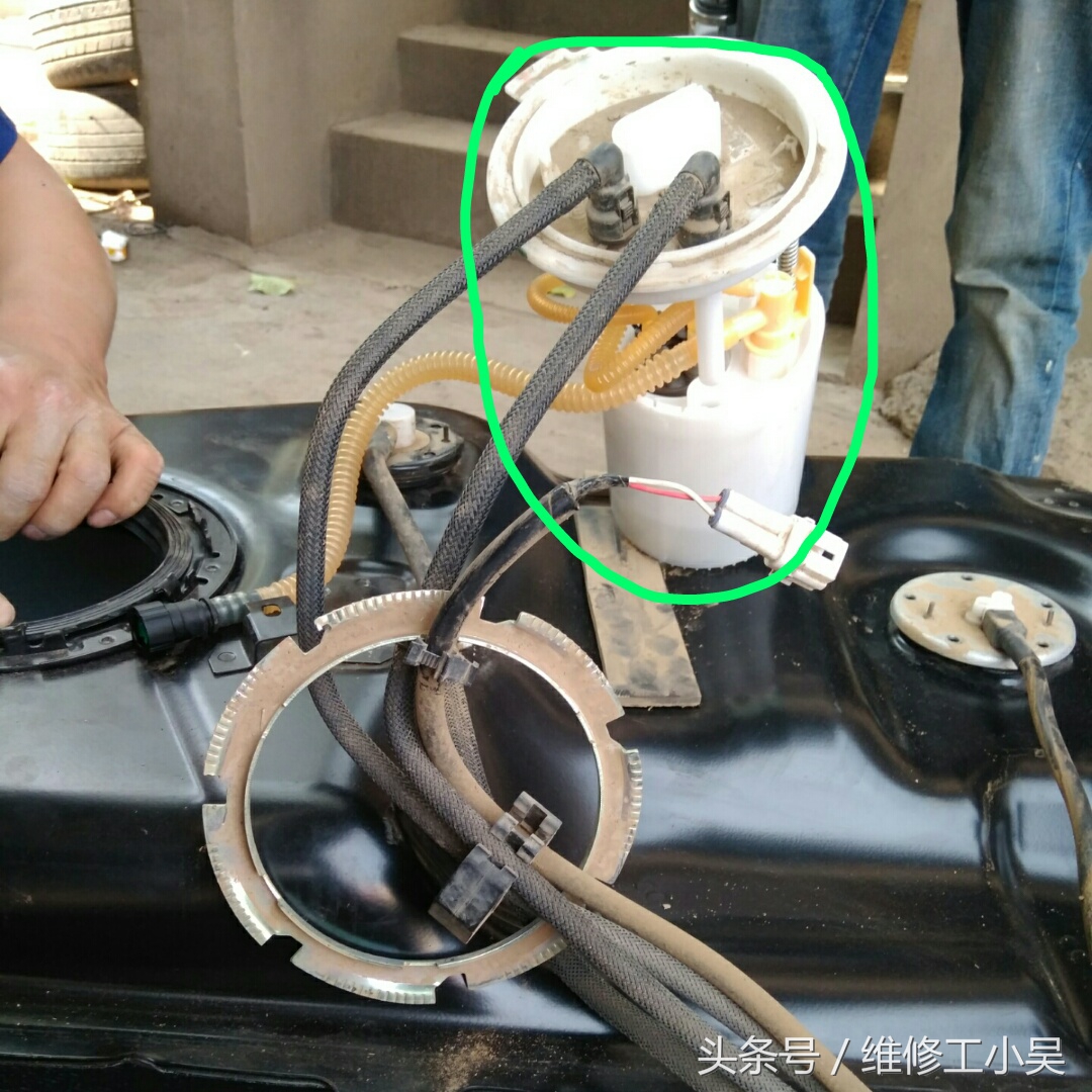 汽车底盘剐蹭要不要修复,底盘被磕碰开车危险吗有防护板