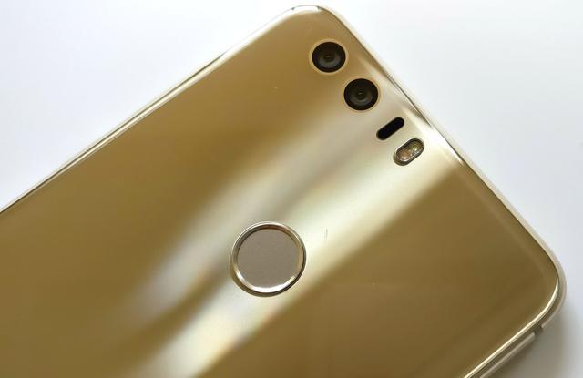 荣耀1599元的5g手机,1599元荣耀手机