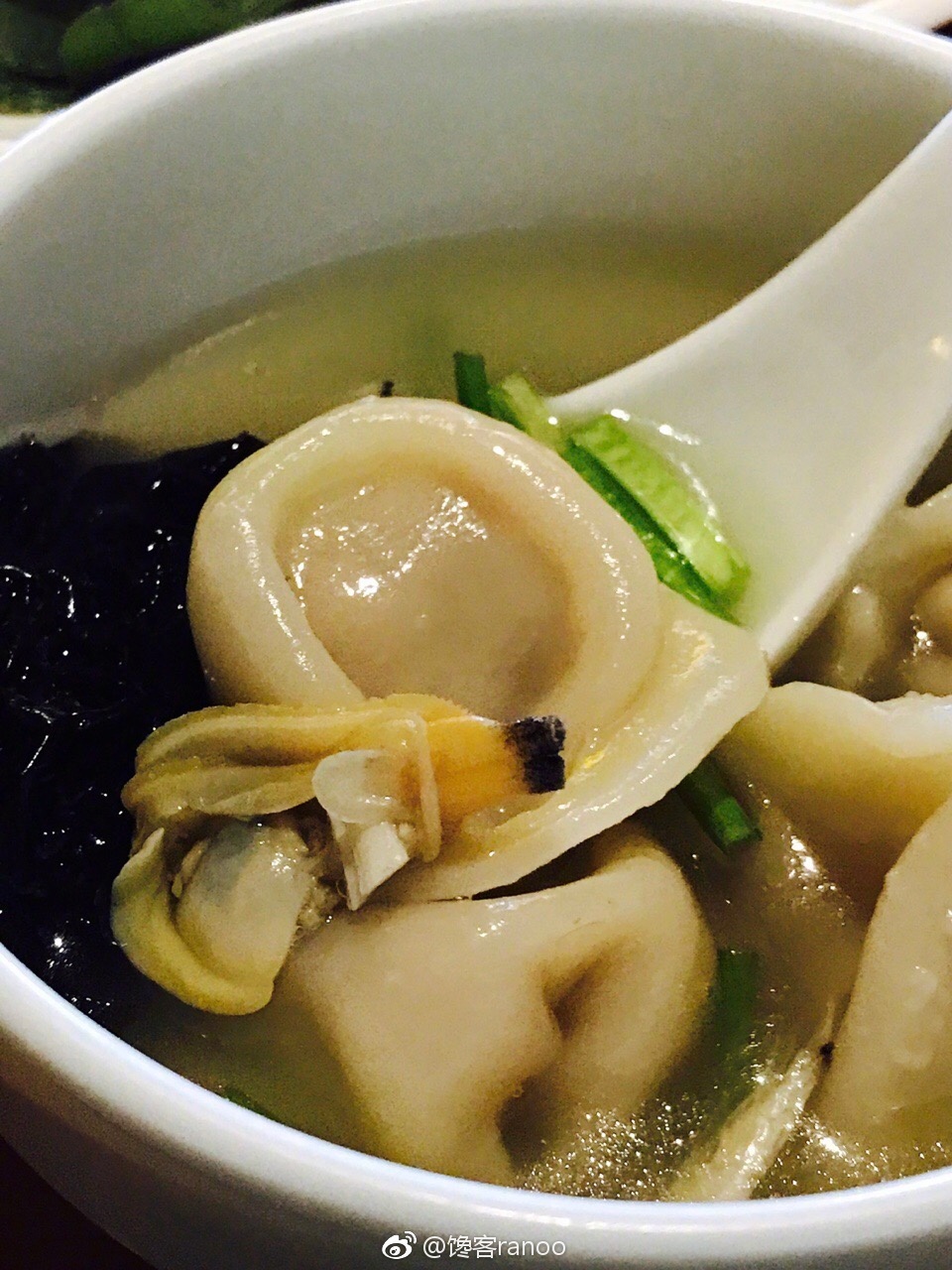 馋客美食旅行家丨住碧海沙滩泡海景温泉如何吃转渔岛海鲜五天不重样