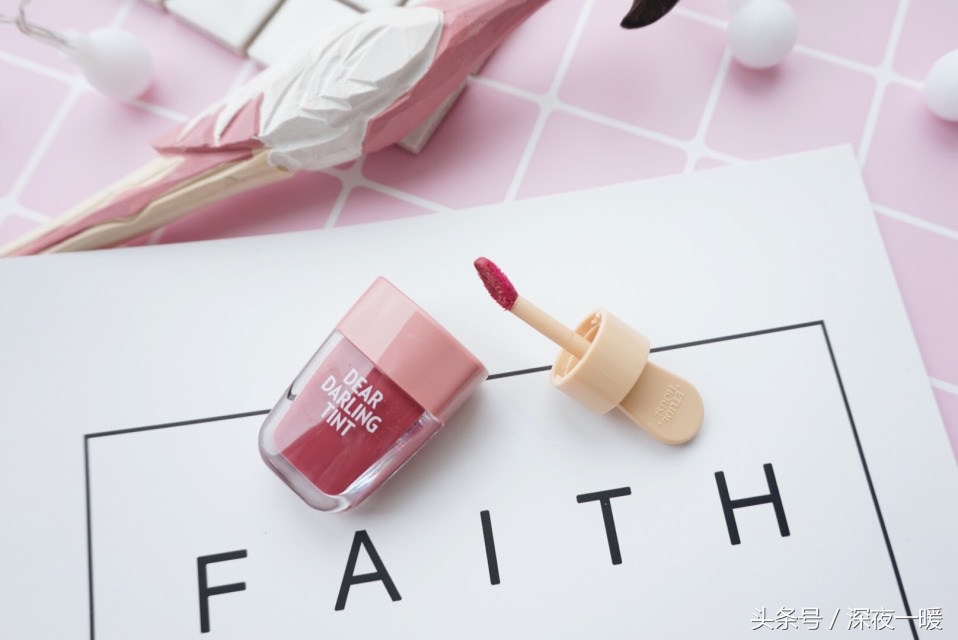 爱丽小屋牛奶染唇液试色,爱丽小屋染唇液西米