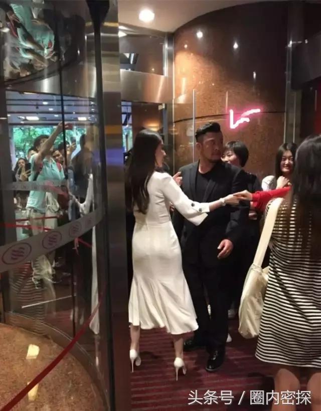 杨幂刘亦菲同框热聊,杨幂刘亦菲最近互动