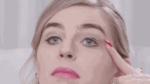 手残星人的自我救赎，从此眼线不求人