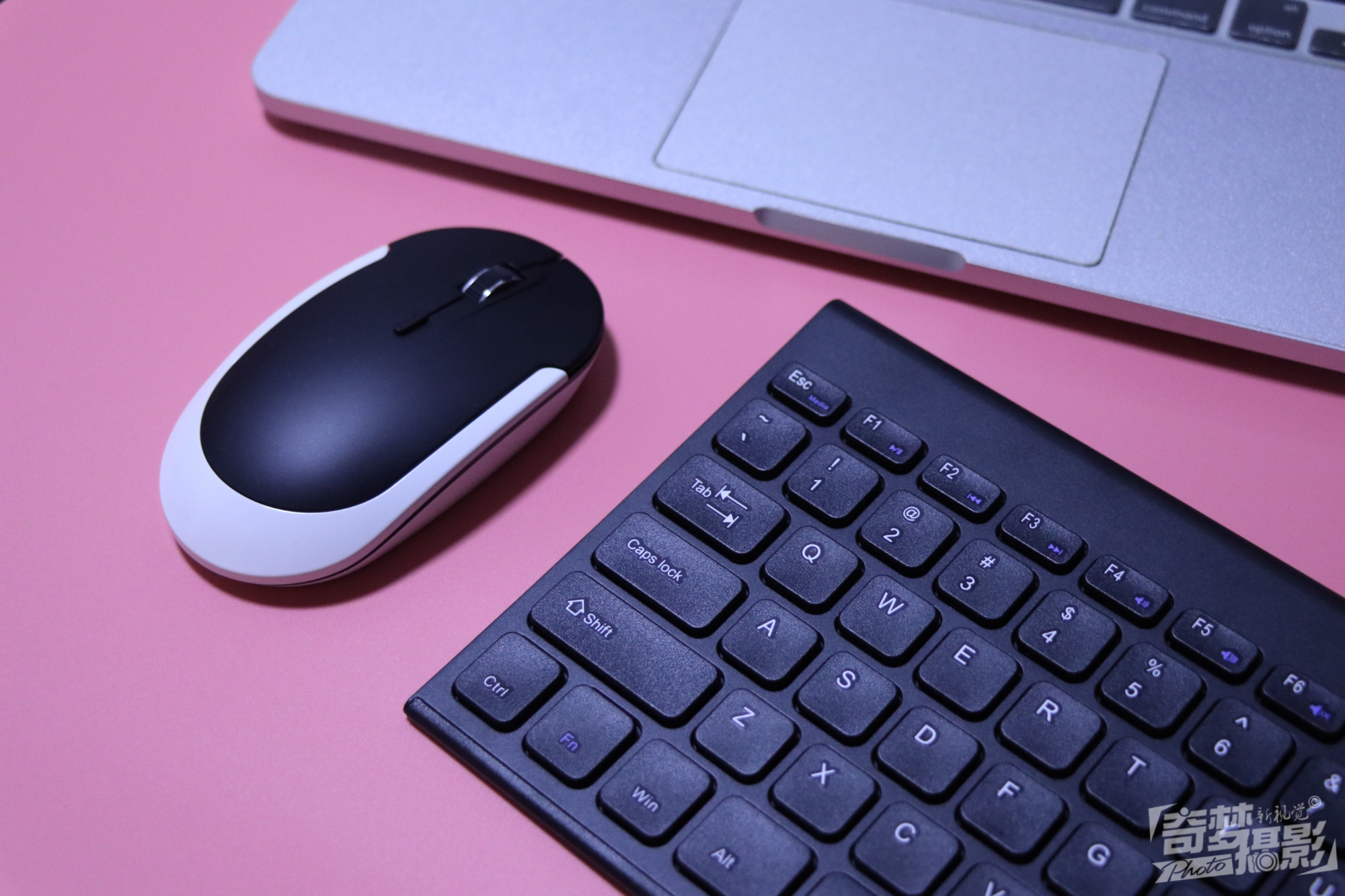 笔记本便携无线键盘推荐,如何更换便携式笔记本的键盘