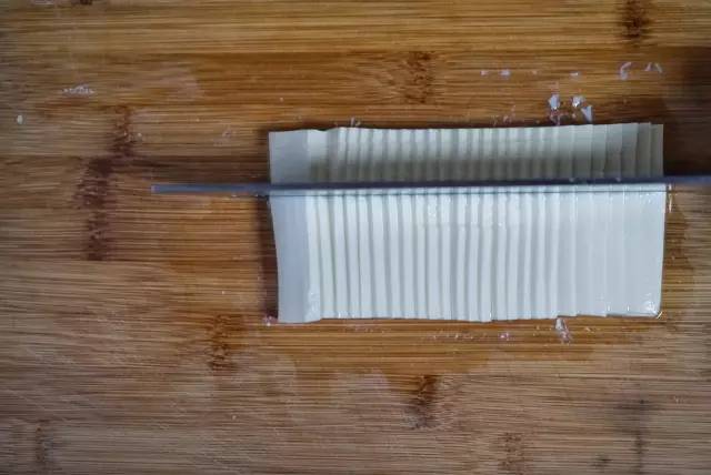 美味可口的皮蛋豆腐凉拌小贴士,又到夏天了各种小吃