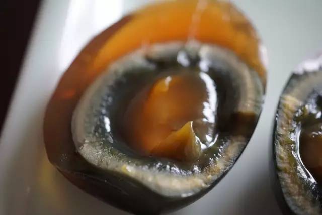 美味可口的皮蛋豆腐凉拌小贴士,又到夏天了各种小吃