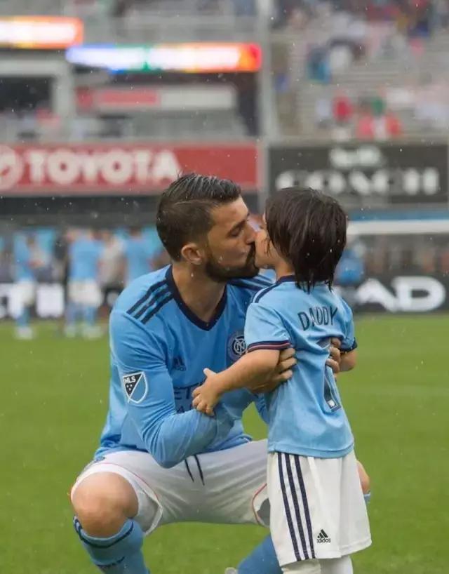 35岁斗牛士81场51球，葫芦娃的剧情没落幕，他的爱恨未入土