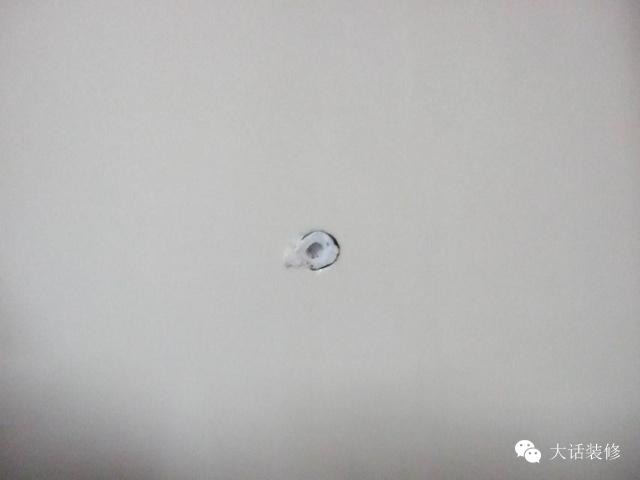 橱柜瓷砖打孔不开裂,瓷砖打孔贴胶布如何避免开裂