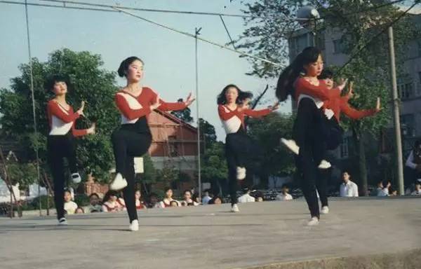 濉戞枡鍑夐瀷鎷栭瀷娲楁尽,濉戞枡鍦嗗ご瑙f斁鍑夐瀷