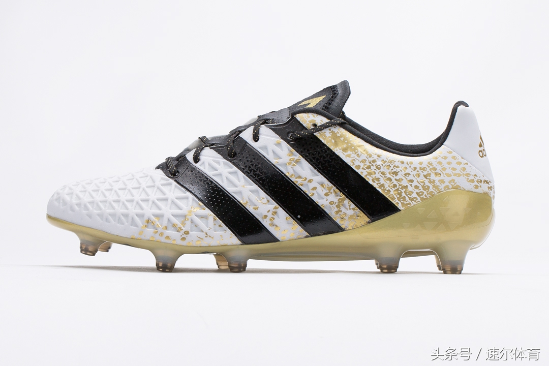 500块能买什么顶级足球鞋,500元以内的足球鞋推荐