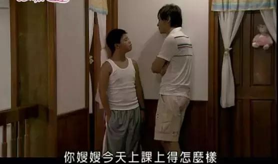 林依晨陈妍希关系,林依晨林心如私下关系