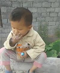 舌头太短是因为肾脏不好吗,舌头太短想变长