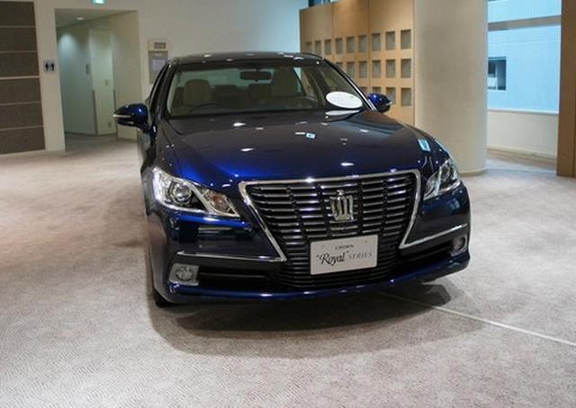 日本皇冠与一汽皇冠对比,日本皇冠和国内皇冠对比