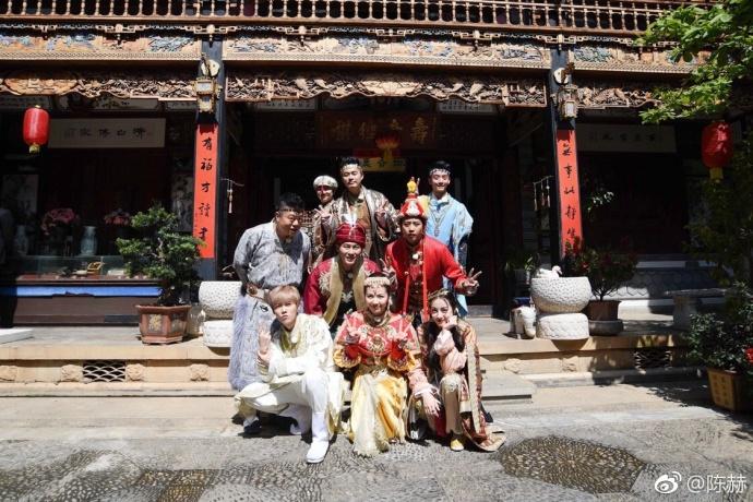 奔跑吧第一季李沁林志玲,奔跑吧林志玲李沁唐艺昕完整视频