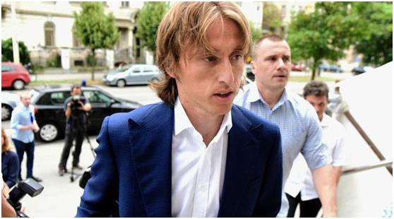 卢卡莫德里奇高光时刻,卢卡莫德里奇精选退场