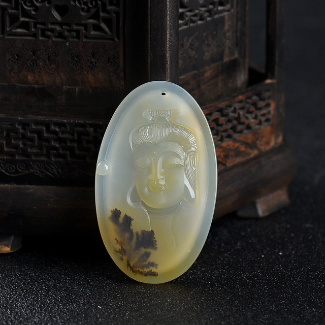 黄龙玉哪种成色最好养活,肉眼如何辨别黄龙玉和和田玉