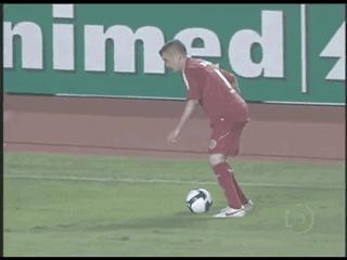 搞笑的足球恶搞图片,有关足球搞笑图