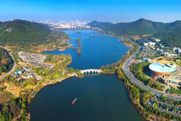 浙江省四大强区排名,浙江双雄发展潜力