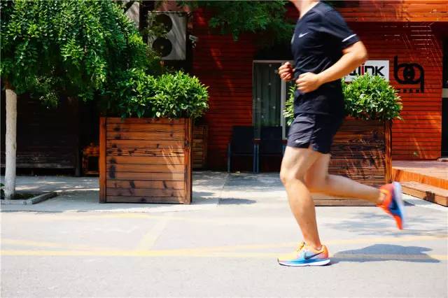 nike跑鞋推荐飞马34,实用跑鞋nikezoom34