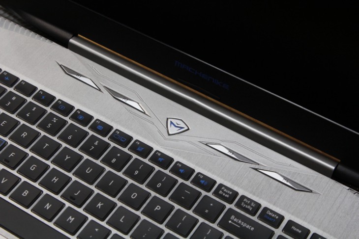 机械师f117性价比,机械师f117笔记本中正评测