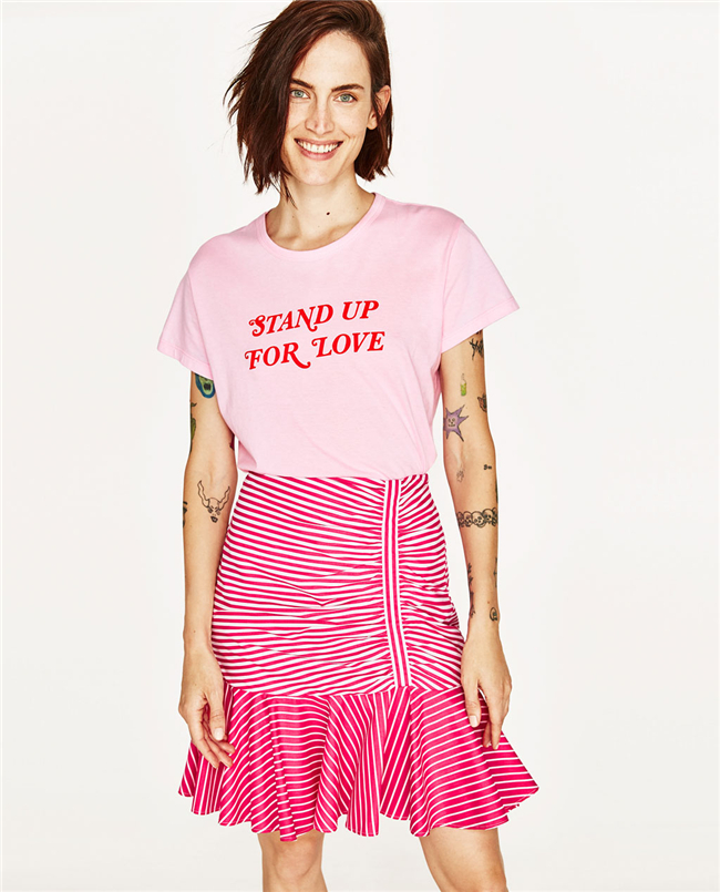 女生穿成什么样符合你的口味 (女生穿到什么样子是男生的底线)