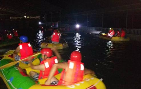 不能再忍了还得忍,不能再忍完整版