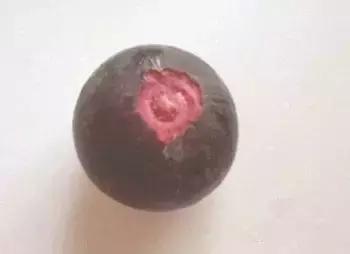 山竹的正确剥开方法,山竹正确剥开的方法