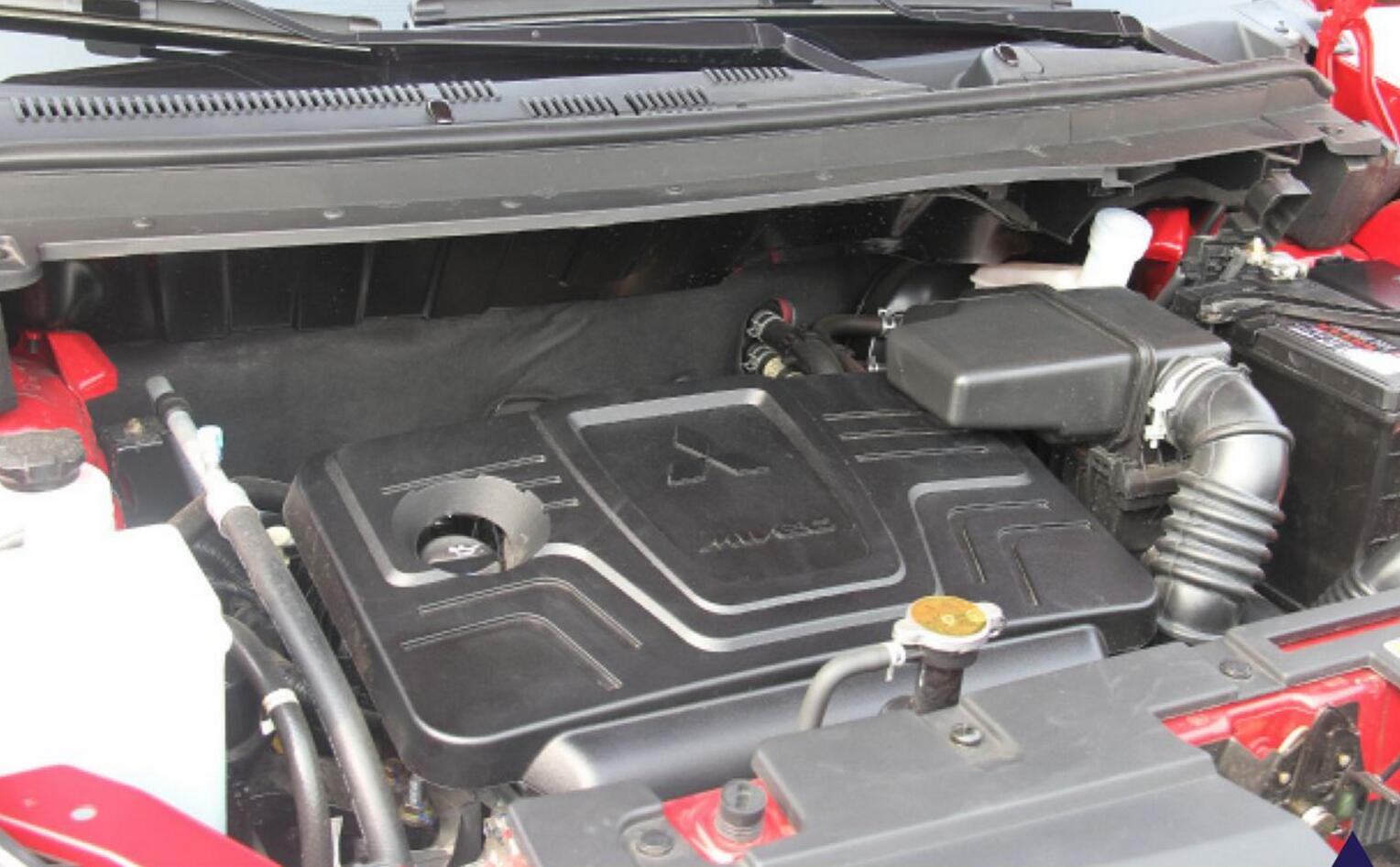 国产小型三菱suv,三菱手动挡3.0t动力最强的suv车型