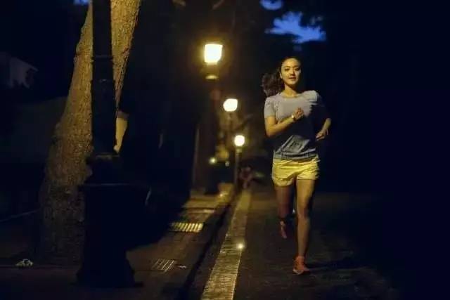 跑马拉松只要交了钱就可以跑吗,跑马拉松需要匀速吗