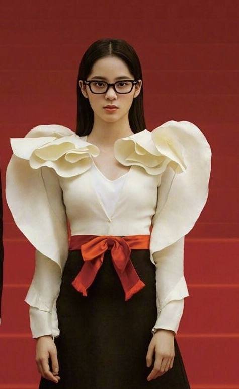 蘑菇街直播买衣服,蘑菇街女装直播间怎么购买衣服