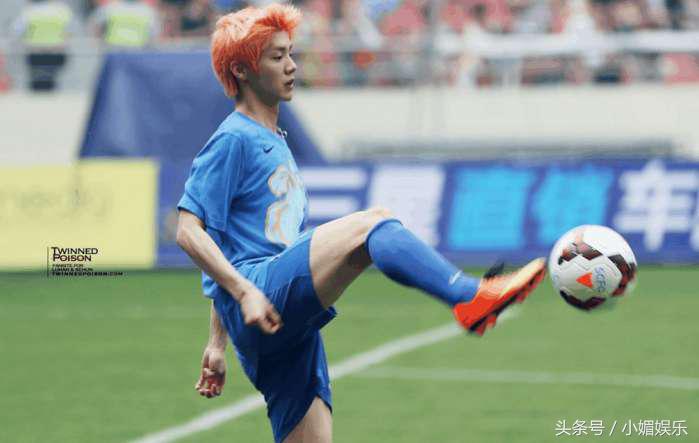 鹿晗清秀的外表的背后倘若不进娱乐圈可能会成为职业球员