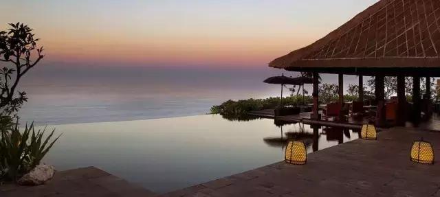 出境游哪种地方最值得去,出境游哪里好玩又便宜