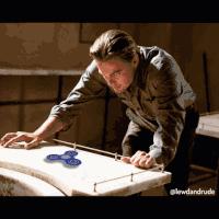 编辑部指尖陀螺挑战赛，她们到底能坚持几秒？