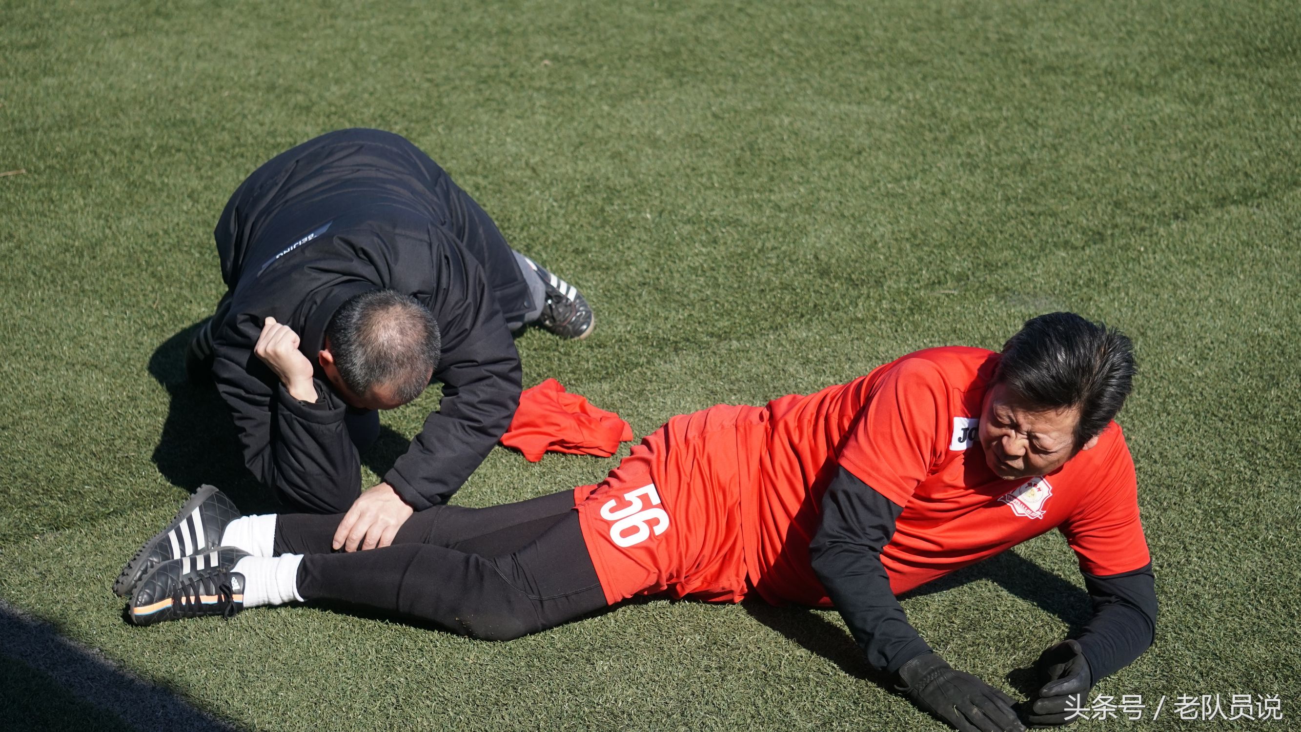 足球运动员哪些部位最易受伤,足球受伤最多的运动员