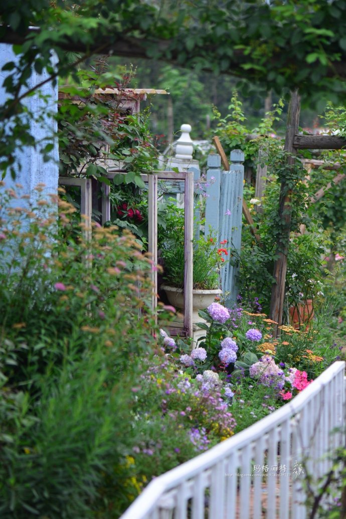 成都玛莉亚色彩花园,成都玛莉亚色彩花园电话
