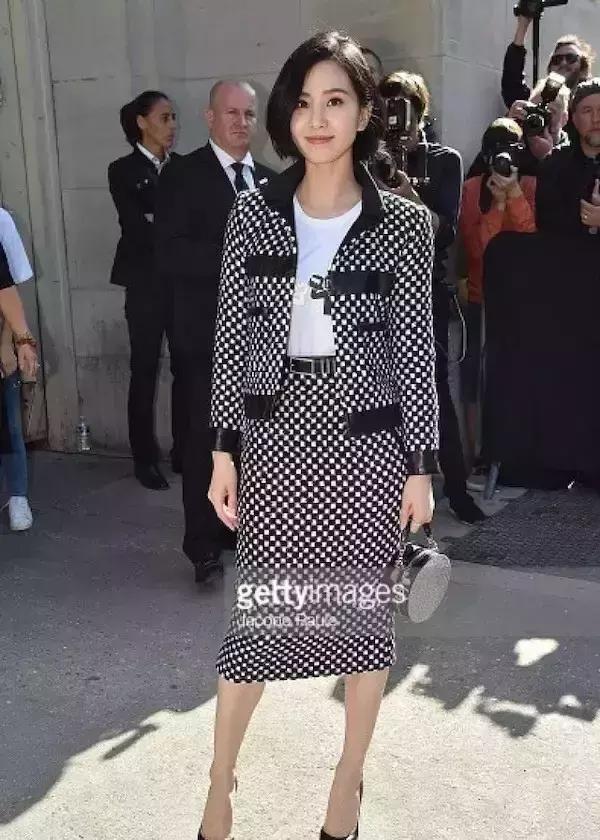 刘诗诗刘亦菲奶茶妹,刘诗诗奶茶妹视频