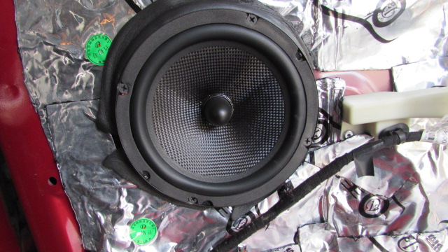 最新款标致308音响改装,13款标致308音响改装视频