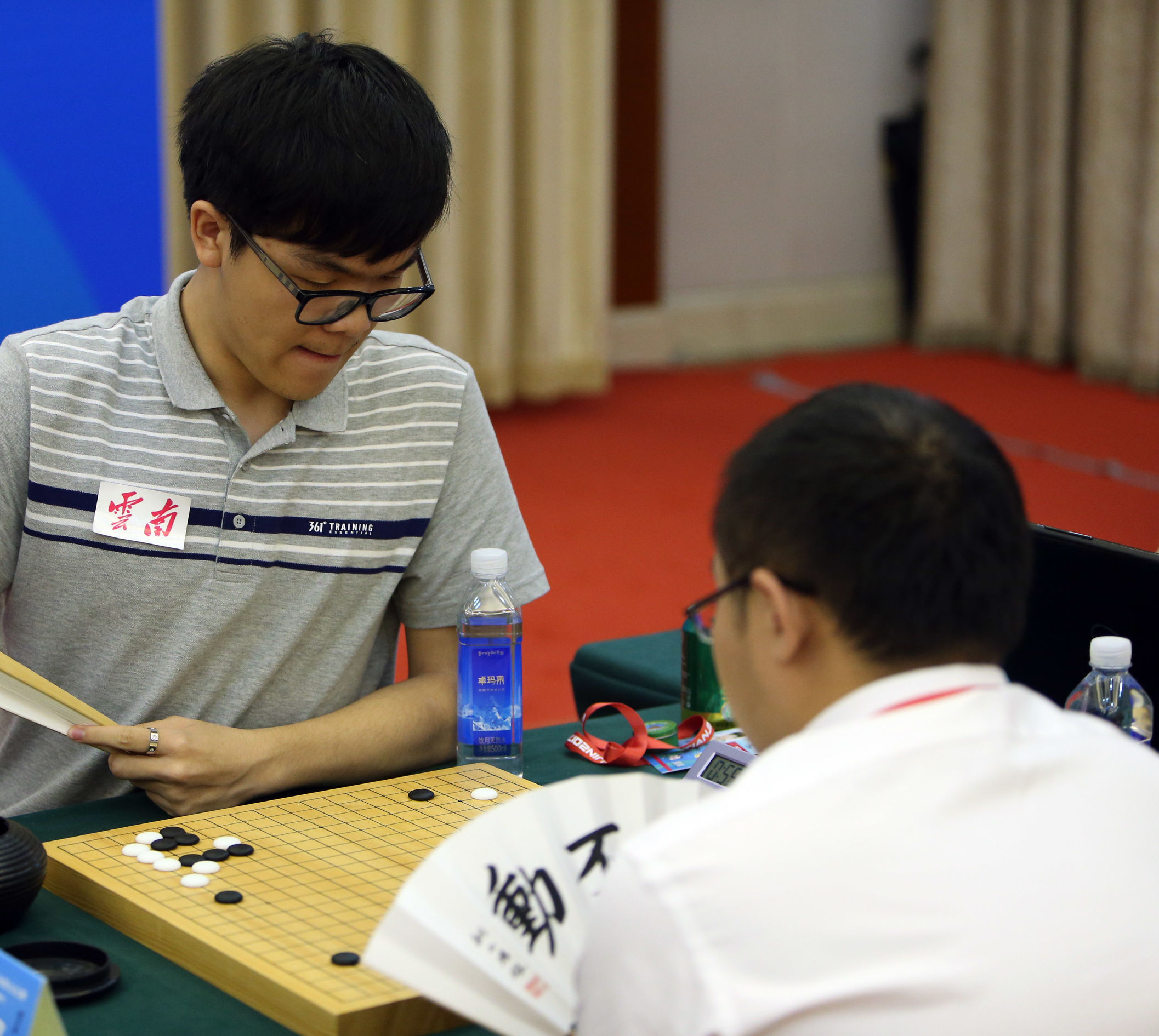 柯洁5连胜韩国第13次夺冠,柯洁八连胜晋级决赛