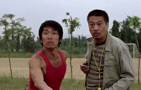 周星驰吴孟达电影少林足球,少林足球吴孟达周星驰截图