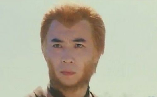 他是周星驰的*用御**龙套,老婆捧红了范冰冰,儿子居然是90后影帝