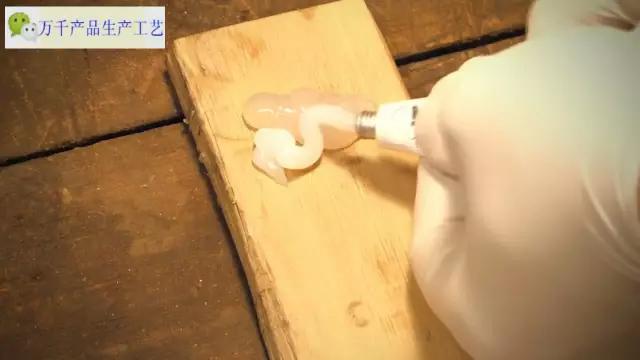 牛人用废旧锯片diy斧头,用锯片做的小斧头