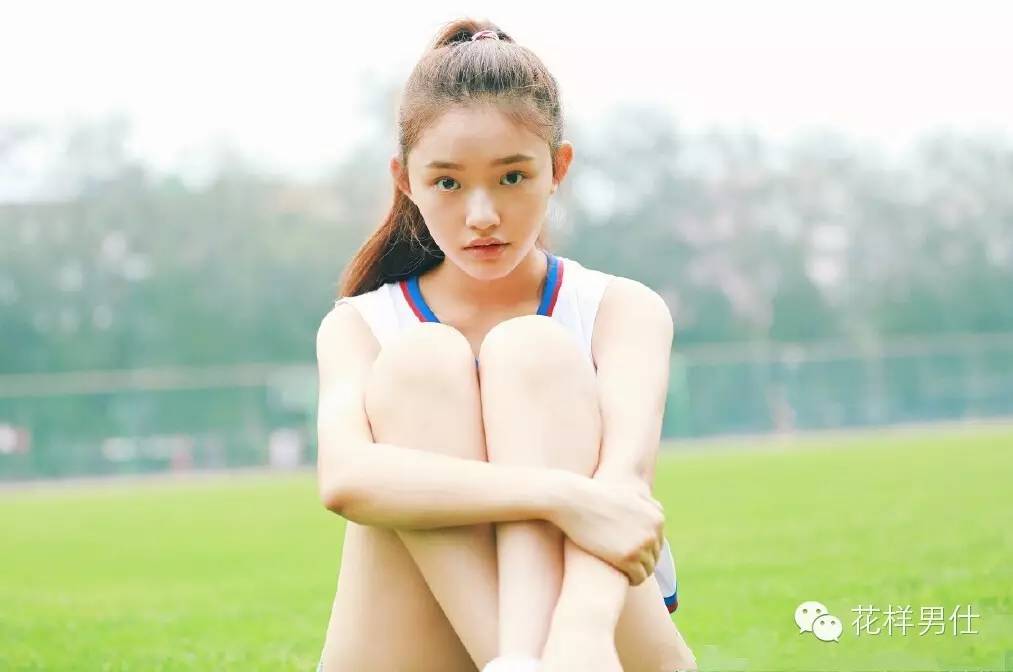 高颜值运动风女孩,运动妹子