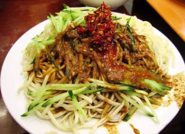 凉皮凉面什么地方的好吃,凉皮凉面哪里最好吃