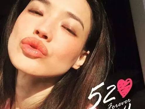 为什么我买的口红只会沾杯,为啥越大牌口红越容易沾杯