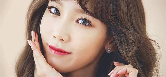 电眼三部曲,电眼美女三部曲