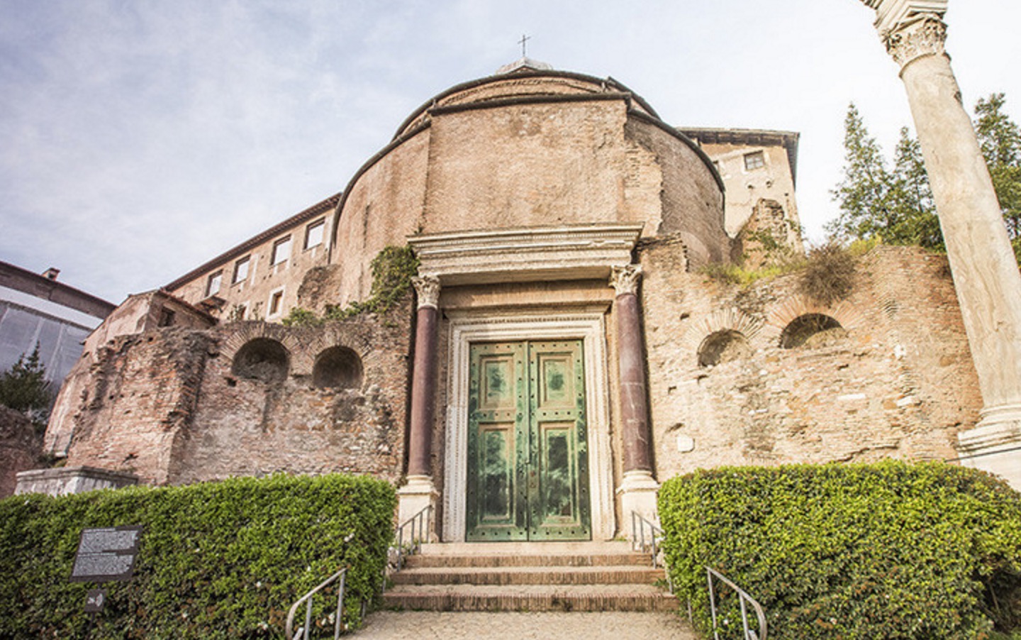 有点想给自己放长假的想法,给自己放个假去看看外面的世界