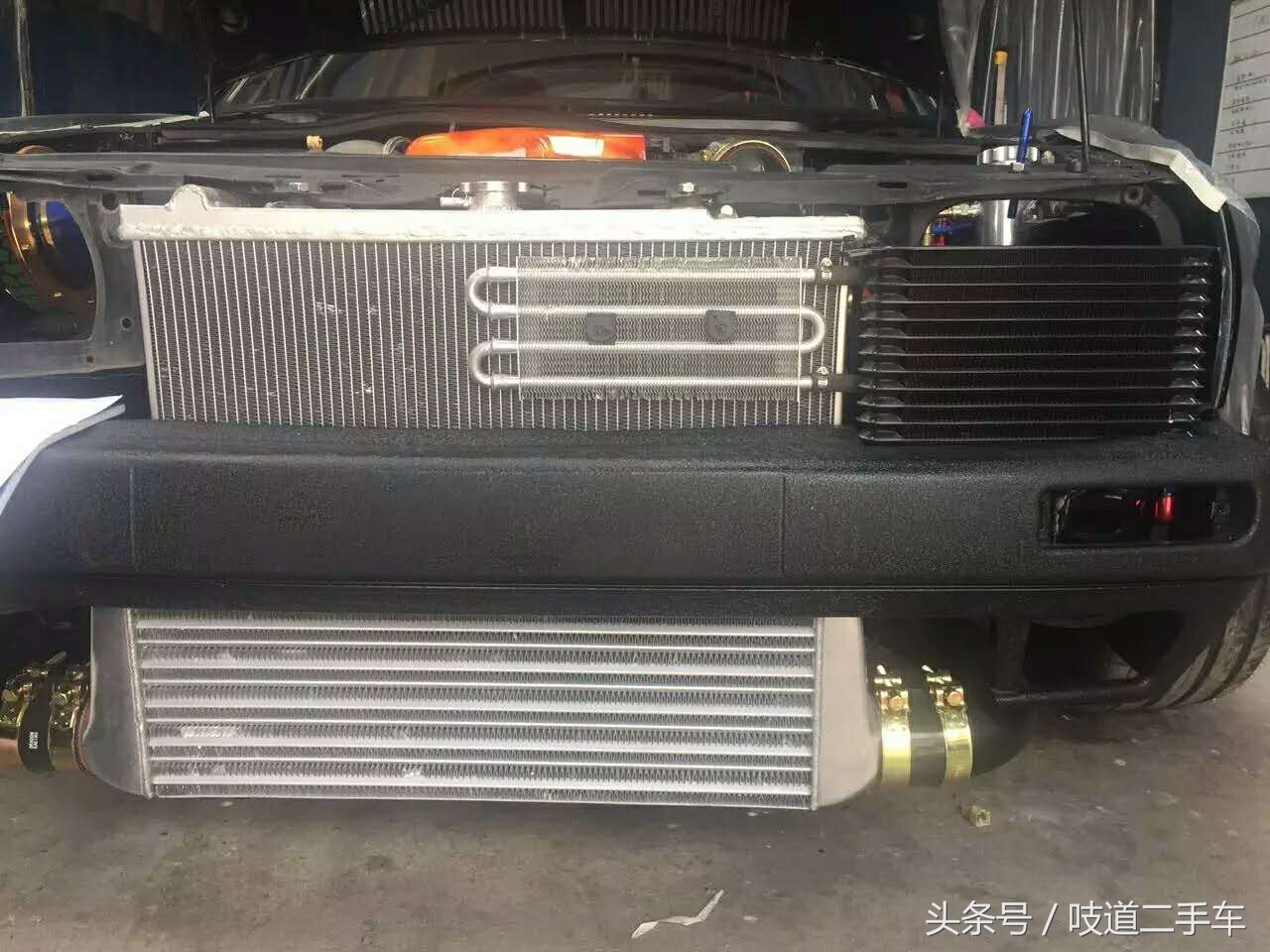 爆改五菱不算啥，氮气加速的捷达来虐他