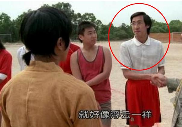 周星驰电影少林足球深度解析,少林足球演员评价周星驰