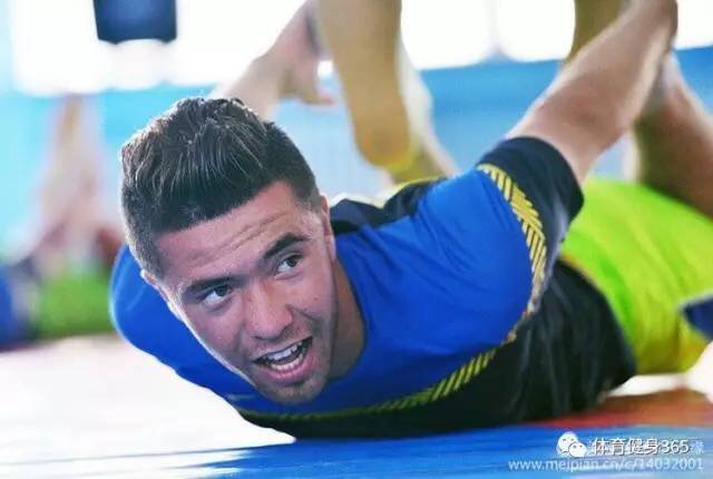 叶尔凡·叶孜木江*疆新**最后一次体能训练全运会目标冠军