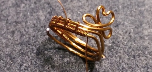 又好看又能戴的戒指手工,怎么做简单又漂亮的爱心戒指