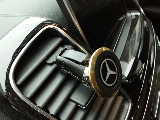 轿跑SUV奔驰GLE320coupe提车感受，外观很帅很装逼，配置却很低！